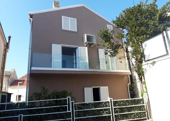 Jagger House