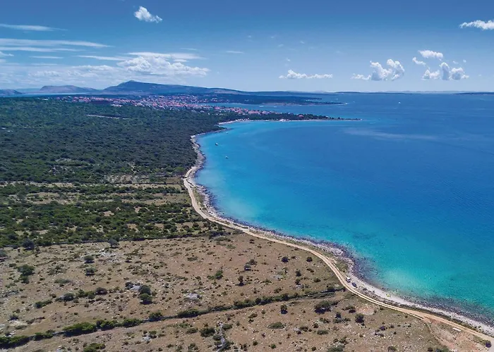 Nice Home In Novalja With Wifi